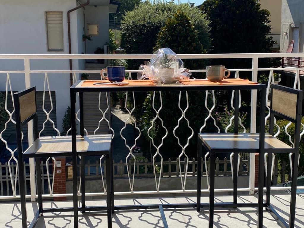 Casa Vacanza Le Due Stelle San Romano  Exterior foto