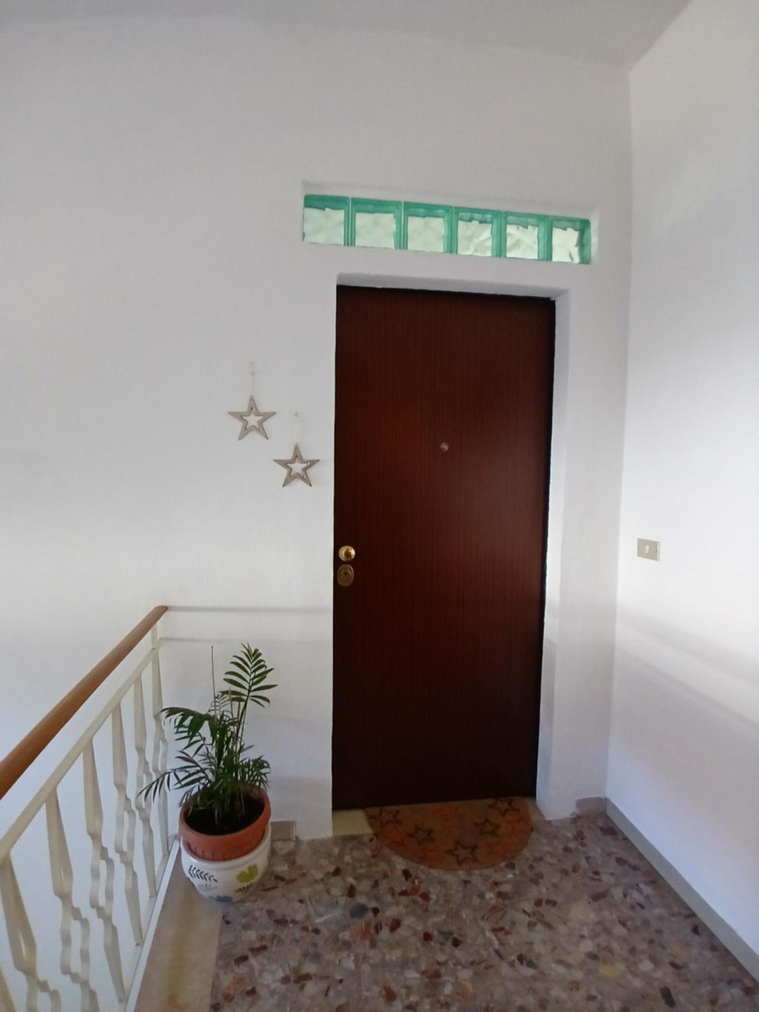 Casa Vacanza Le Due Stelle San Romano  Exterior foto